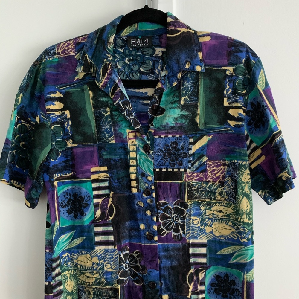 1980’s Vintage Hawaiian Shirt Shoulder Pads